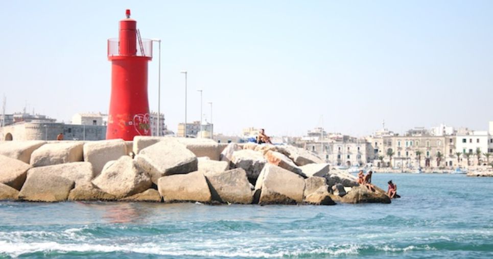 Il-faro-di-Trani