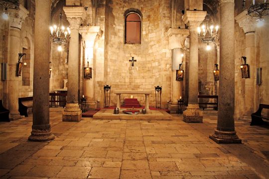 trani%20particolare%20cattedrale%20%20ingresso